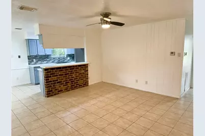 7015 Pyron Way, Houston, TX 77036 - Photo 2