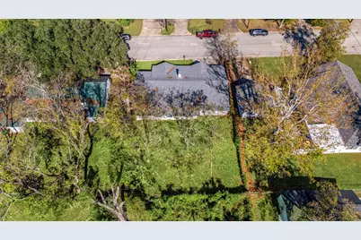 811 W Calhoun Street, Livingston, TX 77351 - Photo 28