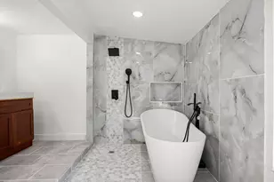 811 W Calhoun St, Livingston, TX 77351 - Photo 20