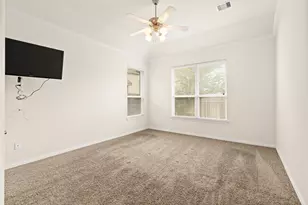 611 Orchid Hill Dr E, Conroe, TX 77301 - Photo 20