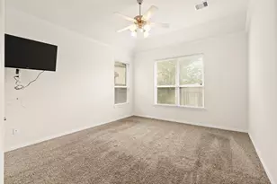 611 Orchid Hill Dr E, Conroe, TX 77301 - Photo 20