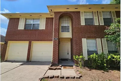 3115 Astor Court, Sugar Land, TX 77498 - Photo 2