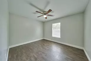 3437 Dennis St, Houston, TX 77004 - Photo 14