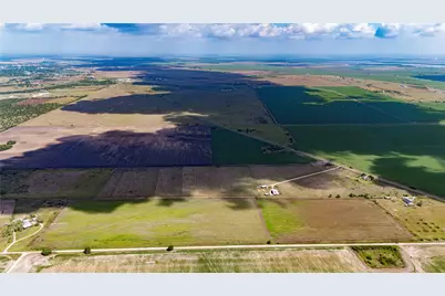 758 County Road 309 -2, Edna, TX 77957 - Photo 8