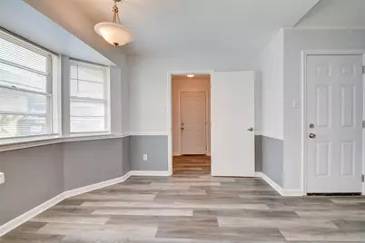 7927 Pella Drive, Houston, TX 77036 - Photo 10