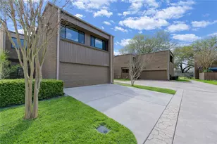 11541 Riverview Dr, Houston, TX 77077 - Photo 6