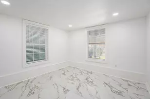 3515 Winnie St, Galveston, TX 77550 - Photo 28