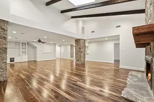 2914 Manila Ln, Houston, TX 77043 - Photo 8