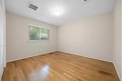 10719 Lakewood Oaks Drive, Sugar Land, TX 77498 - Photo 16