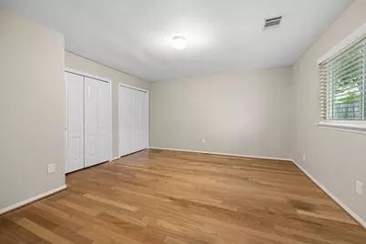 10719 Lakewood Oaks Drive, Sugar Land, TX 77498 - Photo 14
