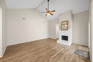 10719 Lakewood Oaks Dr, Sugar Land, TX 77498 - Photo 6