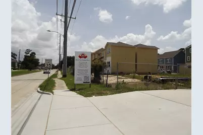 3238A,3238B Creekmont Dr, Houston, TX 77091 - Photo 16