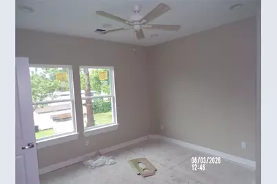 3238A,3238B Creekmont Dr, Houston, TX 77091 - Photo 12