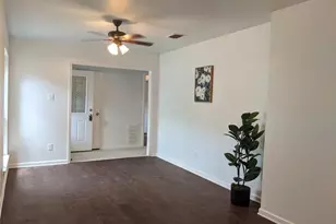 13114 Gina St, Stafford, TX 77477 - Photo 8