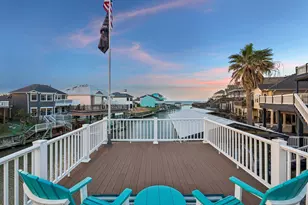 128 Starboard Dr, Dickinson, TX 77539 - Photo 2