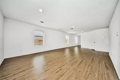 5011 Stratton Lane, Fresno, TX 77583 - Photo 8