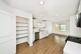 5011 Stratton Ln, Fresno, TX 77583 - Photo 14