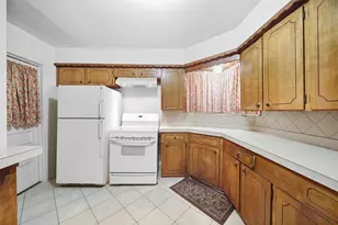 911 E 14th St, Houston, TX 77009 - Photo 10