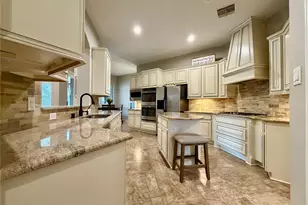 137 Reid Ridge Dr, Conroe, TX 77384 - Photo 10