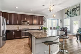 9006 Lacombe Ln, Tomball, TX 77375 - Photo 10