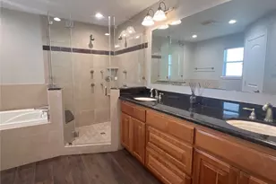 903 Sugarfield Ct, Sugar Land, TX 77498 - Photo 18