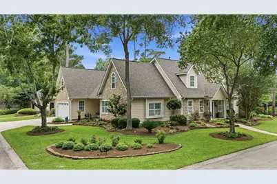 5 Maystar Court, The Woodlands, TX 77380 - Photo 2