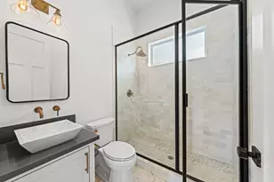 505 Aurora St, Houston, TX 77008 - Photo 12