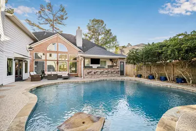 4619 Brook Shadow Drive, Kingwood, TX 77345 - Photo 2