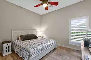 31 Woodglade Way, Tomball, TX 77375 - Photo 10