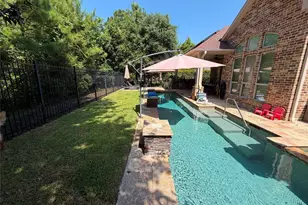 31 Woodglade Way, Tomball, TX 77375 - Photo 1