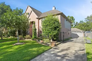 3006 Rothbury Dr, Pearland, TX 77584 - Photo 2
