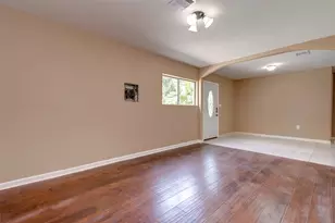 3918 Cedar Hill Ln, Houston, TX 77093 - Photo 6
