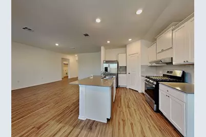 10721 Steinbeck Drive, Austin, TX 78747 - Photo 6
