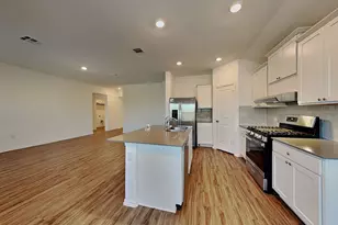 10721 Steinbeck Dr, Austin, TX 78747 - Photo 6