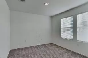 10721 Steinbeck Dr, Austin, TX 78747 - Photo 10