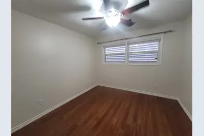 107 Avalon Way, Galveston, TX 77550 - Photo 22