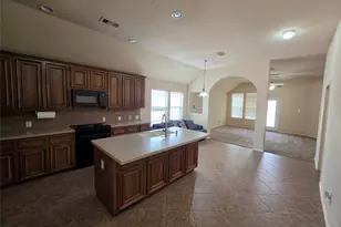 2009 Balsam Lake Ln, Pearland, TX 77584 - Photo 6