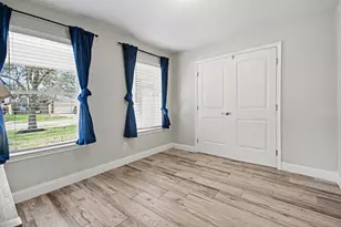 6741 River Ridge Ln, Dickinson, TX 77539 - Photo 6