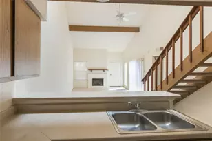 12123 Lemon Ridge Ln, Houston, TX 77035 - Photo 8