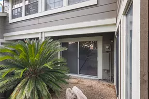 12123 Lemon Ridge Ln, Houston, TX 77035 - Photo 2