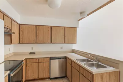 12123 Lemon Ridge Lane #121, Houston, TX 77035 - Photo 8