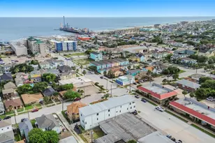 1716 23rd St, Galveston, TX 77550 - Photo 28