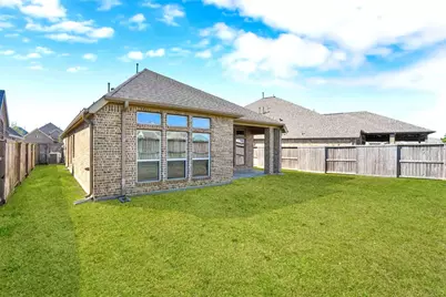 2107 Cinnamon Teal Circle, Fulshear, TX 77423 - Photo 32