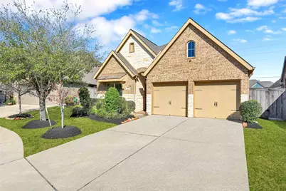 2107 Cinnamon Teal Circle, Brookshire, TX 77423 - Photo 2