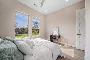 306 Chobani Ln, Houston, TX 77091 - Photo 8