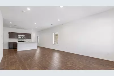 14040 Thunder Pines Drive, Conroe, TX 77302 - Photo 10