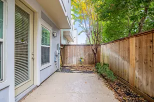 11005 Acorn Falls Dr, Houston, TX 77043 - Photo 20