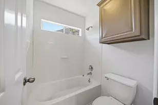 51 N Scribewood Cir, The Woodlands, TX 77382 - Photo 34