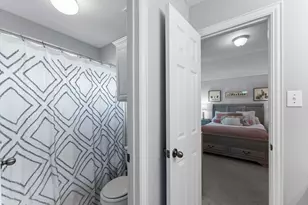 51 N Scribewood Cir, The Woodlands, TX 77382 - Photo 34