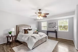 14571 Misty Meadow Ln, Houston, TX 77079 - Photo 4